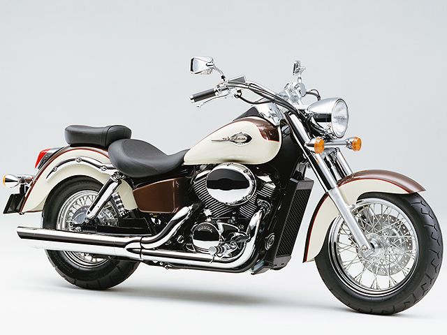 1998年 Shadow 750 （カタログメイン）