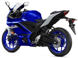 2020年 YZF-R3（リアビュー）