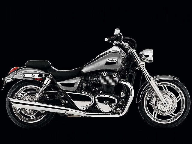 2010年 Thunderbird シルバー/ブラック（カタログメイン）