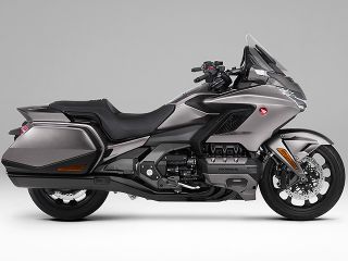 2020年 GOLDWINGマットマジェスティックシルバーメタリック