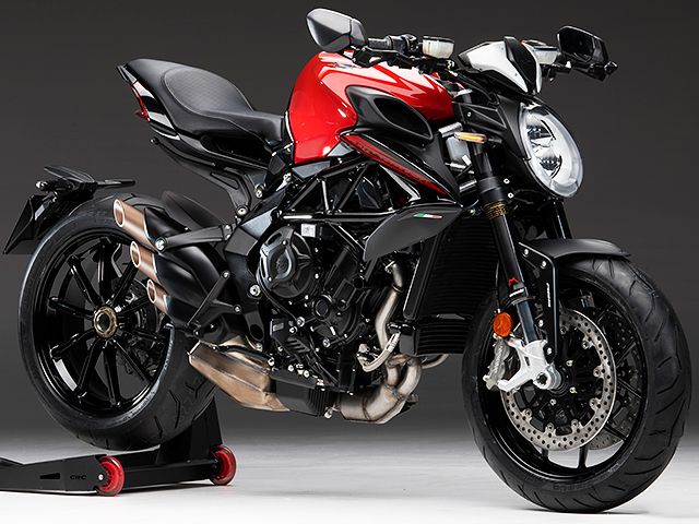 2020年 DRAGSTER 800 ROSSO AGO RED/METALLIC CARBON BLACK（カタログメイン）