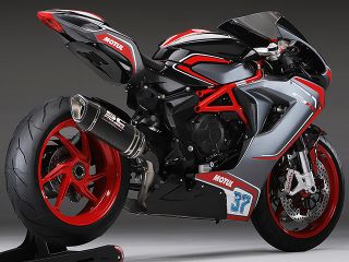 2020年 F3 800 RC（リアビュー）