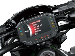 2020年 Z900（メーター表示イメージ）