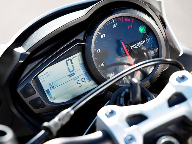 【トリプルS】 国内11月24日発売予定】 カワサキ × アディダス オリジナルス ZX22