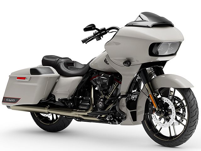 2020年 CVO FLTRXSE Road Glide サンドデューン(カタログメイン)