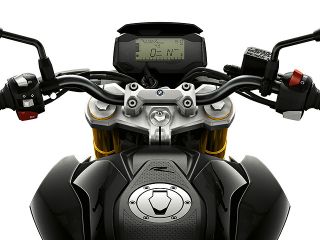 2020年 G310R（ハンドルまわりイメージ）