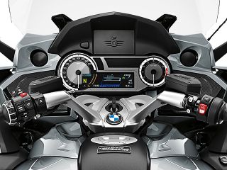 2020年 K1600GrandAmerica（ハンドルまわりイメージ）