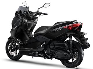 2015年 XMAX 125 MOMO DESIGN（リアビュー）