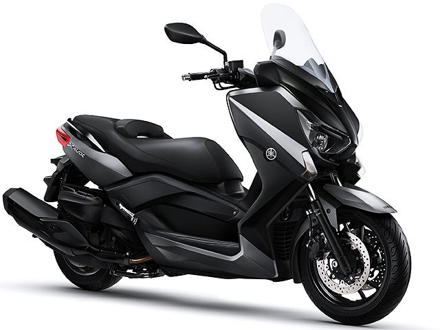 2016年 XMAX 400 （カタログメイン）