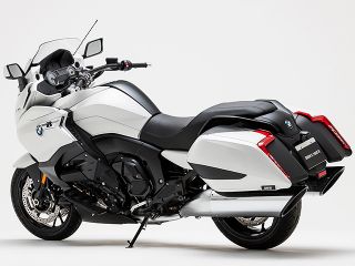 2019年 K1600B White Edition（リアビュー）