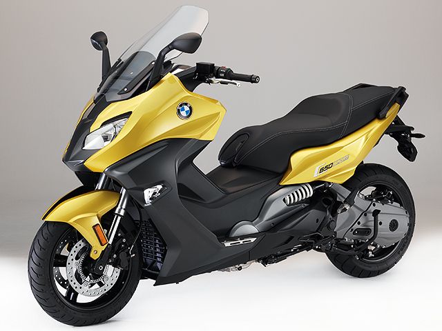 2018年 C650Sport オースチン・イエロー・メタリック（カタログメイン）