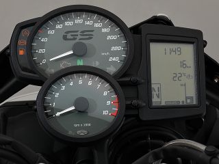 2018年 F800GS（メーター表示イメージ）
