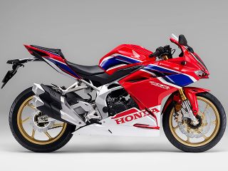 2020年 CBR250RRグランプリレッド（ストライプ）