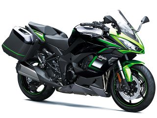 2021年 Ninja 1000SX（オプションのパニアケース装着時）