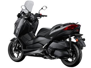 2021年 XMAX 300（リアビュー）