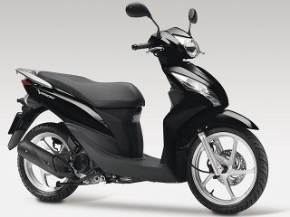 2014年 VISION110Pearl Nightstar Black