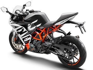 2021年 RC390（リアビュー）