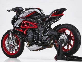 2021年 DRAGSTER 800 RC SCS（リアビュー）