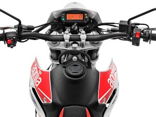 2021年 SX125(ハンドルまわりイメージ)