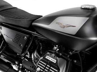 2021年 V9 BOBBER