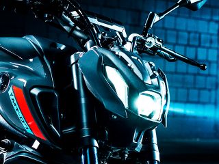 2021年 MT-07 ABS（ヘッドライト点灯イメージ）