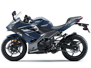 2022年 Ninja 400（サイドビュー）