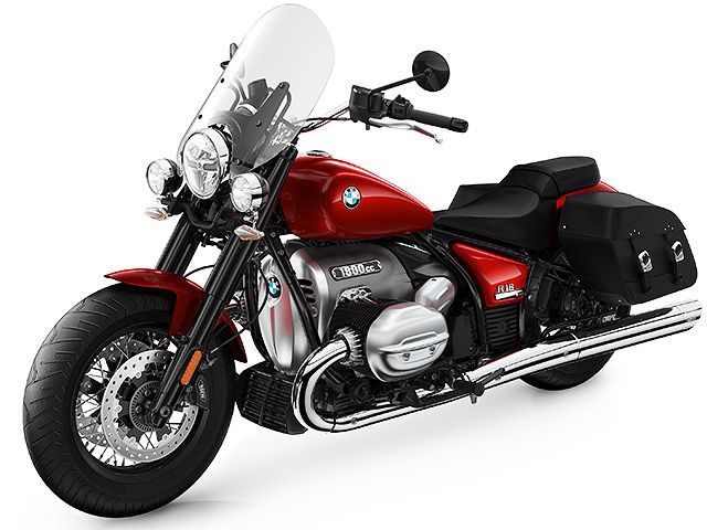 2022年 R18 Classic Mars red metallic（カタログメイン）
