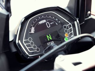 2022年 Tiger Sport 660（メーター表示イメージ）