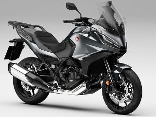 2022年 NT1100Matte Iridium Gray Metallic※画像はDCTモデル