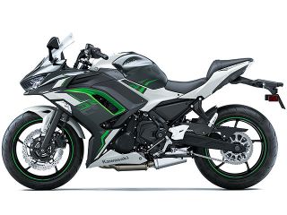 2022年 Ninja 650（サイドビュー）
