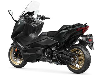 2022年 TMAX560 TECH MAX（リアビュー）