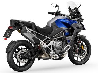 2022年 Tiger 1200 GT Explorer（リアビュー）