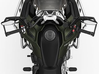2022年 Tiger 1200 Rally Explorer（ハンドルまわりイメージ）