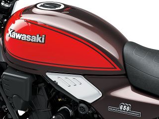 2022年 Z650RS 50th Anniversary（燃料タンク）