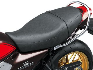 2022年 Z650RS 50th Anniversary（シート・グラブバー）