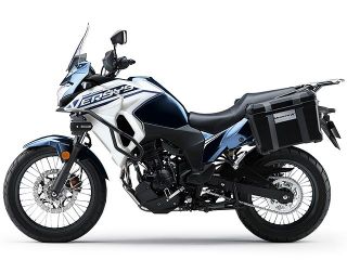 2022年 Versys-X 250 TOURER（サイドビュー）
