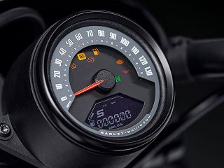 2022年 RH975 NIGHTSTER（メーター表示イメージ）