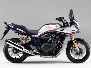 2023年 CB1300 SUPER BOL D'OR SP（サイドビュー）