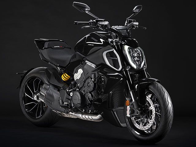 ドゥカティ（DUCATI） ディアベルV4 | Diavel V4の型式・スペックなら