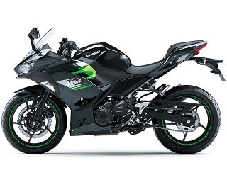 2024年 Ninja 250（サイドビュー）