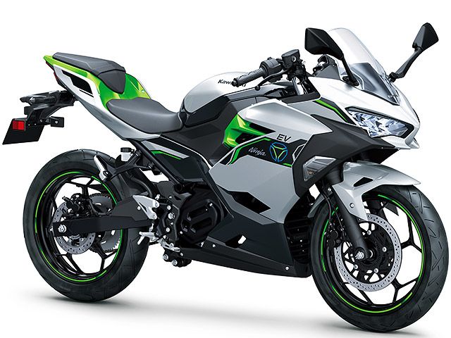 2024年 Ninja e-1 (カタログメイン)