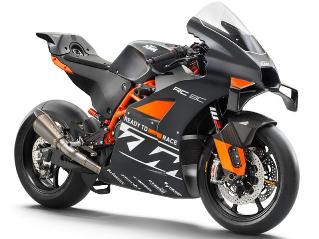 2023年 RC 8C （カタログメイン）