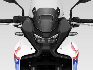 2025年 XL750 TRANSALP（フロントマスクイメージ）