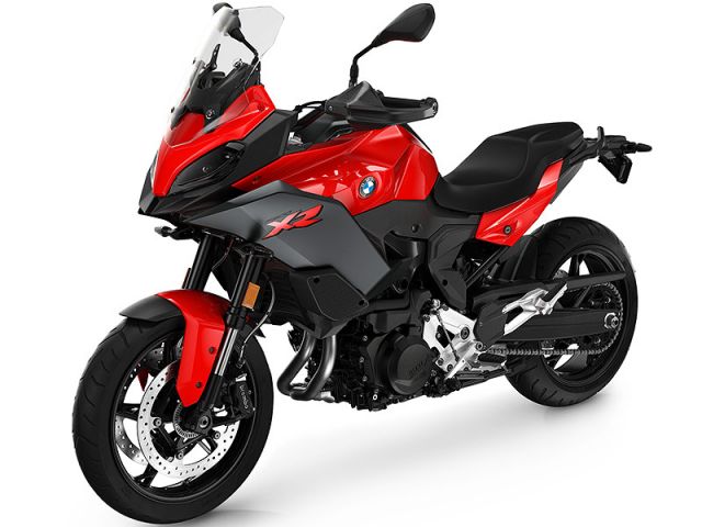 2025年 F900XR Racing Red（Basic）（カタログメイン）