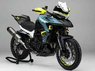 ベネリ
 | Benelli
 TRK902エクスプローラー | TRK902 XPLORER