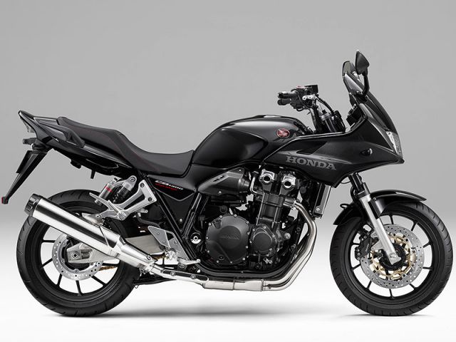 2025年 CB1300 SUPER BOL D'OR Final Edition グラファイトブラック（カタログメイン）