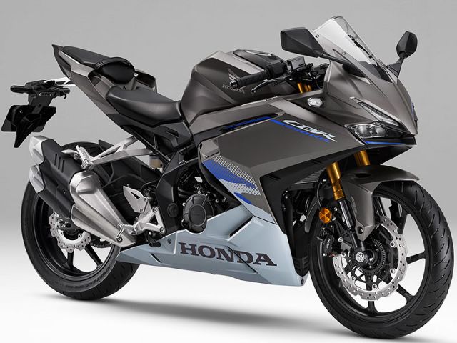 2025年 CBR250RR マットビュレットシルバー（カタログメイン）