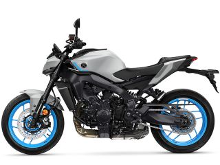2025年 MT-09 ABS（サイドビュー）