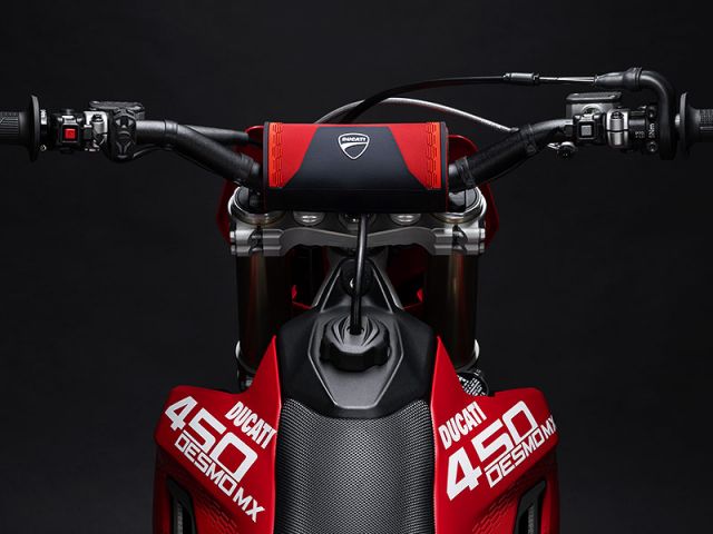 ドゥカティ（DUCATI） デスモ450 MX | Desmo450 MXの型式