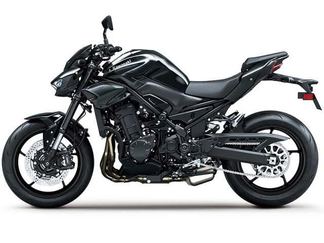 ブラック クロ様 カワサキ（KAWASAKI） Z900の型式・スペックならバイクブロス
